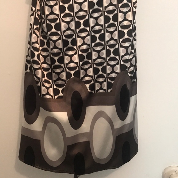 Vertigo Paris Dress - Picture 2 of 4